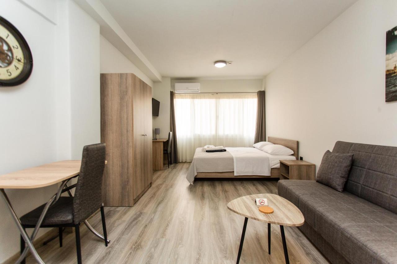 John Central Suites Thessaloníki Exteriör bild