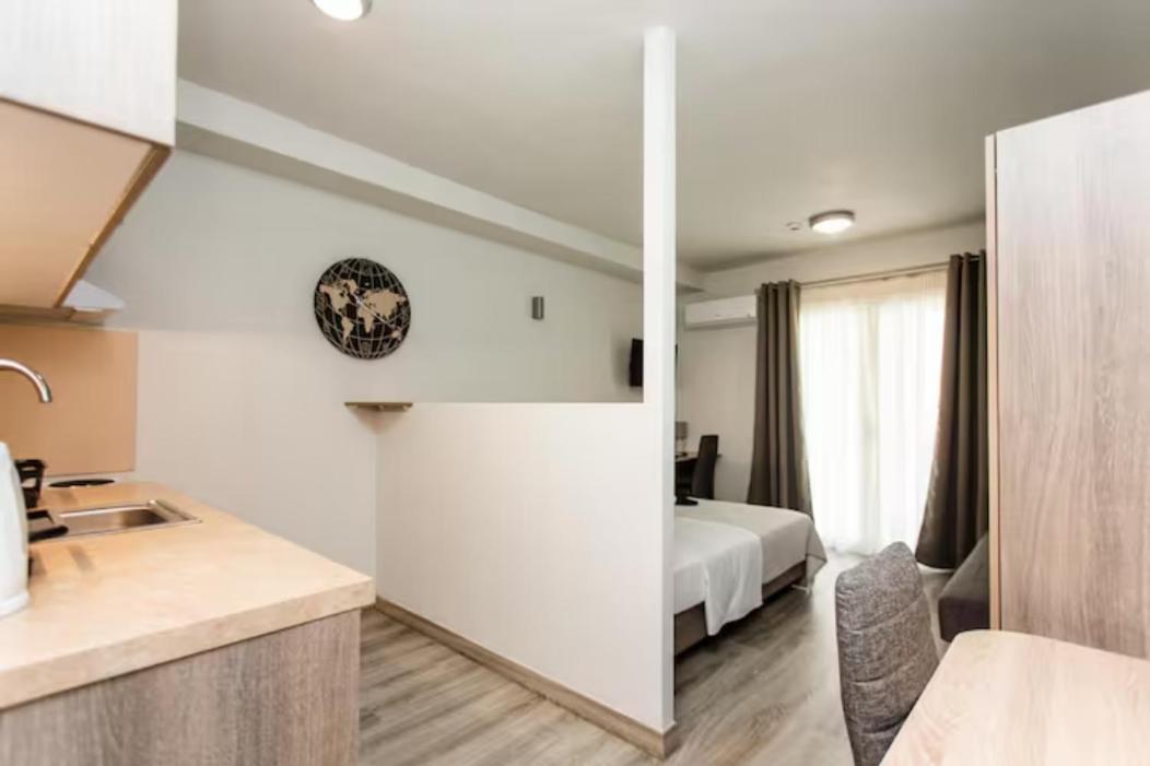 John Central Suites Thessaloníki Exteriör bild